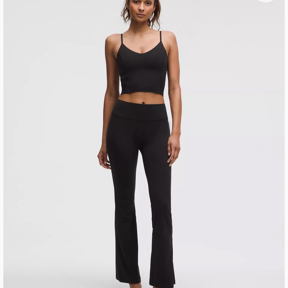 Lululemon Groove Nulu High-Rise Flared Pant
Regular